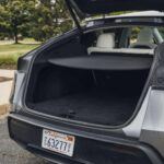 El Tesla Model Y Long Range 2026 viene equipado con un sistema de sonido premium, proporcionando una calidad de audio excepcional. Ya sea que estés disfrutando de tu música favorita o escuchando un podcast, el sistema de sonido de Tesla asegura una experiencia auditiva nítida y envolvente.