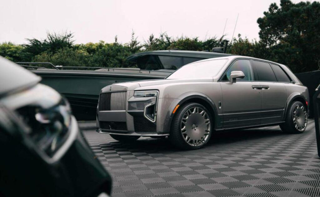Brabus 700: Cuando el lujo del Rolls-Royce Cullinan se vuelve extremo y deportivo.