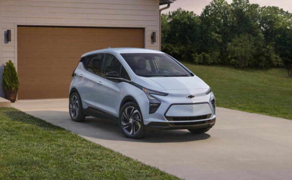 El Chevy Bolt 2027: La clave para un mercado de vehículos eléctricos asequibles.