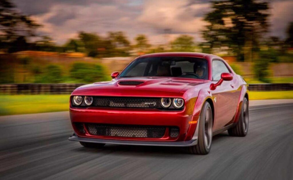 ¿Dodge construyó más Hellcats en secreto? La misteriosa aparición de los icónicos muscle cars.