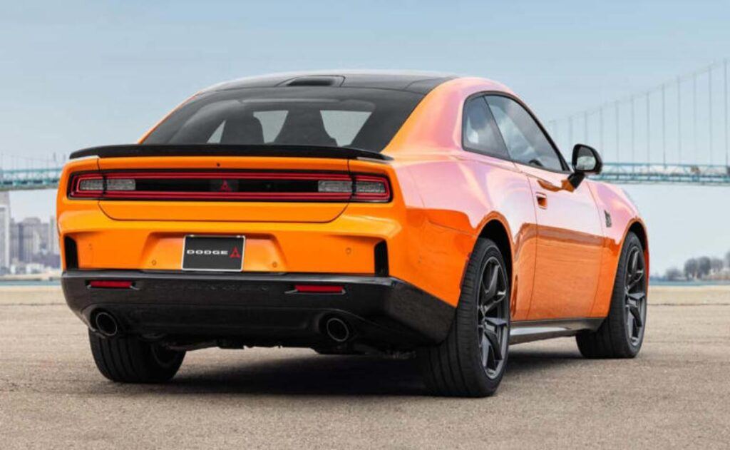 Dodge Charger Sixpack: potencia brutal a gasolina y mucho más barato que su versión eléctrica.