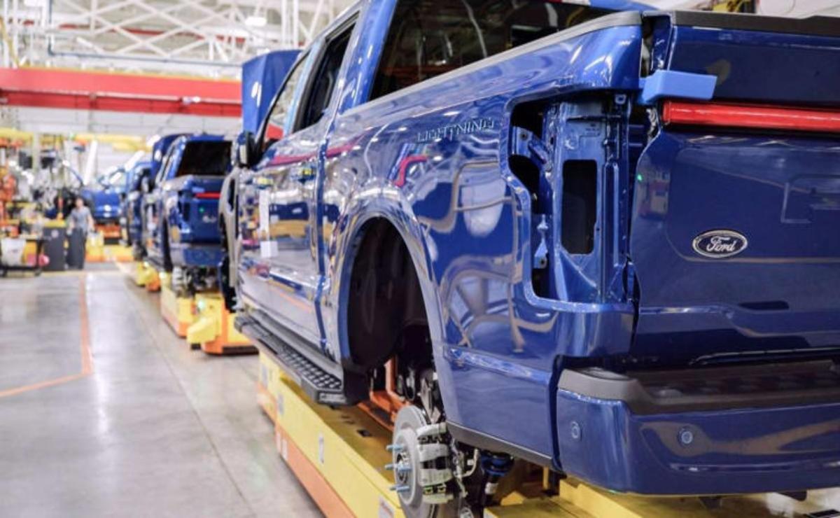 Ford revolucionará la fabricación de vehículos eléctricos con una inversión de $5,000 millones para ganar el segmento.