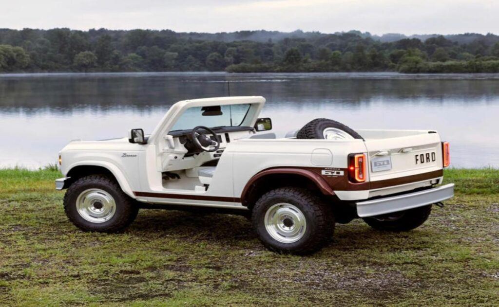 Ford Bronco Roadster Concept: el tributo retro que redefine al 4x4 descapotable.