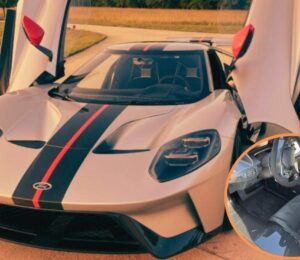 Ford GT Carbon Series 2020 con solo 77 millas: Una joya rara para coleccionistas.