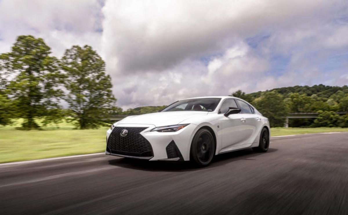 Lexus IS: el adiós de un clásico, pero una versión híbrida seguirá viva.