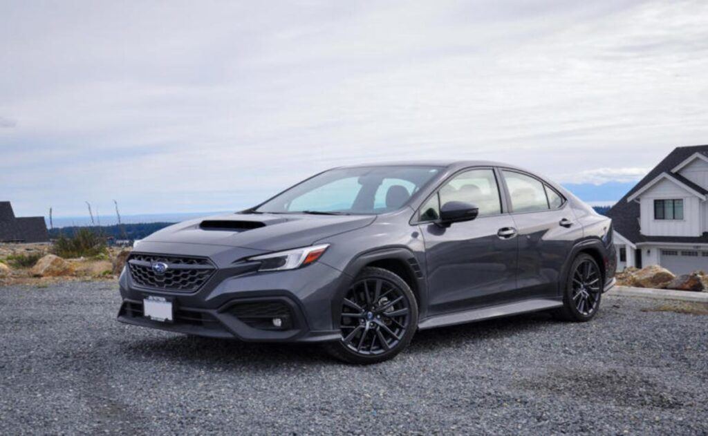 Conduje el Mazda3 2.5 Turbo AWD 2025: un compacto que desafía a los premium.