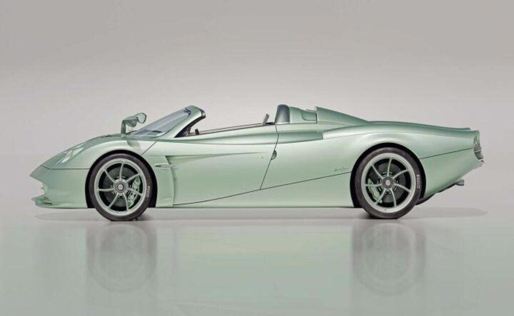 Pagani Huayra Codalunga Speedster: el hiperdeportivo descapotable más exclusivo y retro del mundo.