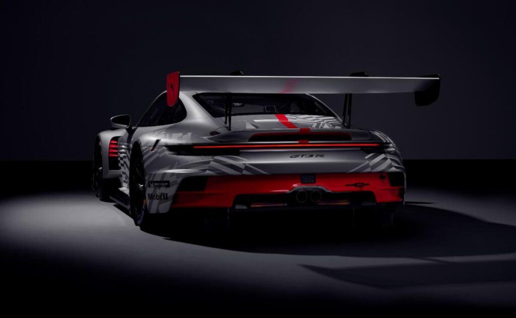 Porsche 911 GT3 R 2026: Aerodinámica refinada y un manejo mejorado para la próxima generación de carreras,