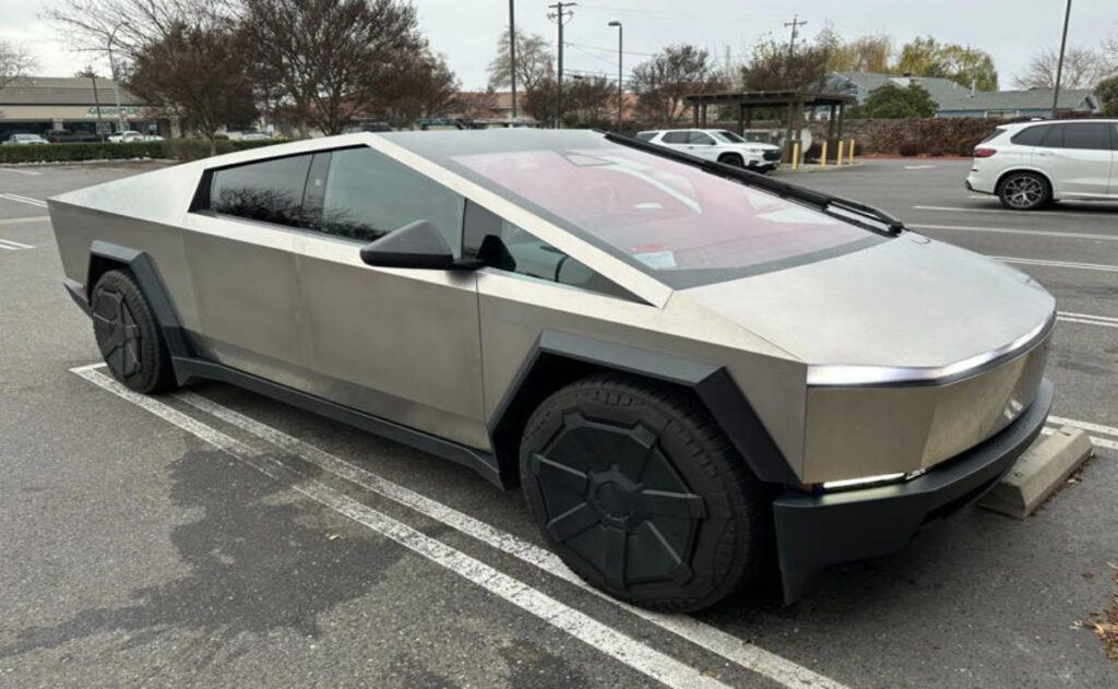 7 trucos secretos de Tesla que hacen que tu coche sea 10 veces mejor.