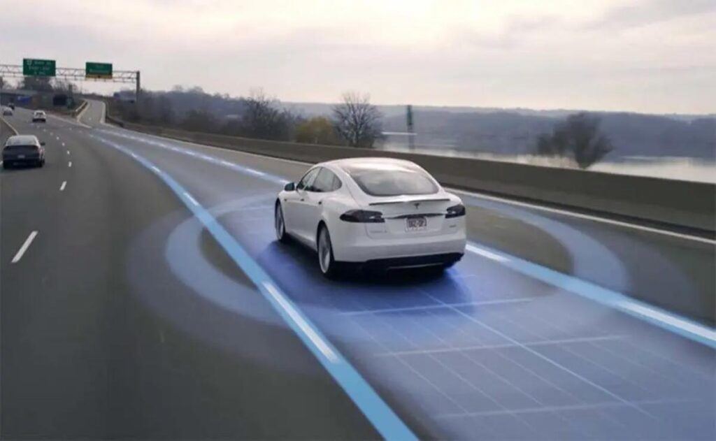 Tesla prepara una revolucionaria actualización de Autopilot con Unreal Engine.