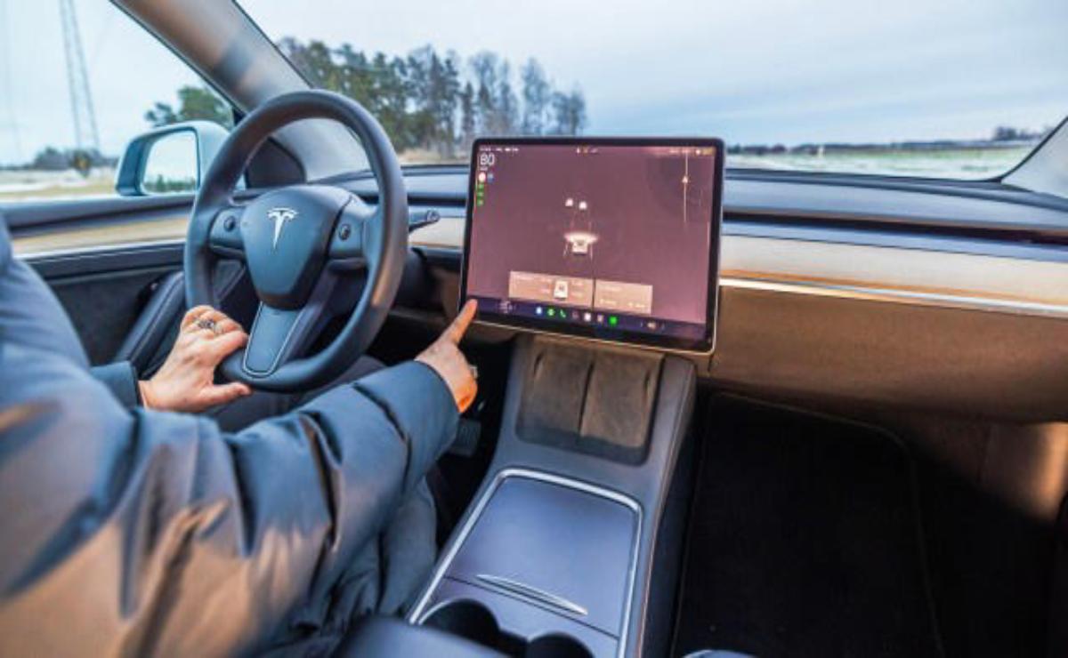 Tesla acelera hacia el futuro: el FSD espera aprobación en Japón y Tailandia.