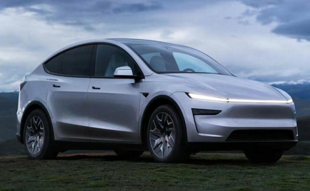 Tesla Model YL 2025: el SUV eléctrico familiar que crece en tamaño y precio.