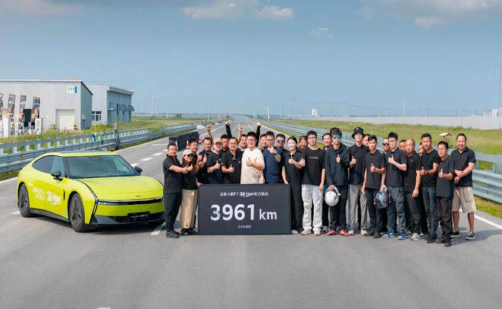 El XPeng P7 derrota al Porsche Taycan y Mercedes CLA con un nuevo récord de resistencia.