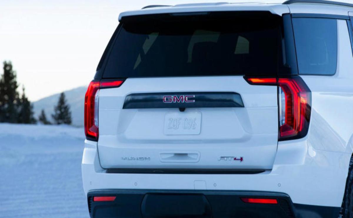 El motor V8 de GM provoca una ola de demandas colectivas en EE.UU.: Cadillac y Silverado en el centro del problema.