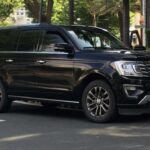El Ford Expedition es un clásico entre los SUV grandes en Estados Unidos. Su robustez mecánica y el confort interior lo convierten en un modelo muy buscado por familias y aventureros. Muchos propietarios reportan que sus unidades superan con facilidad los 200.000 km, un logro que habla de su fiabilidad.