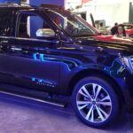 Uno de los modelos más recientes en ser retirado debido a riesgos de incendio es el Ford Expedition 2020. El peligro proviene de un defecto en la bomba de combustible de alta presión, que puede agrietarse y causar una fuga de combustible. Esto aumenta significativamente el riesgo de incendio en el vehículo. Ford emitió el retiro después de identificar el problema, recomendando a los propietarios que revisen sus vehículos y realicen las reparaciones necesarias de manera inmediata para evitar posibles incidentes.

Este tipo de problema resalta la importancia de mantenerse informado sobre los retiros y asegurarse de que cualquier vehículo con fallos potenciales sea reparado de forma segura y a tiempo.