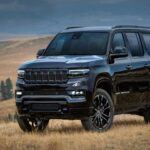 Precio de venta sugerido: $87,040

El Jeep Grand Wagoneer ha sido un intento de Jeep por adentrarse en el mundo de los SUVs de lujo, pero no cumple con las expectativas que uno podría esperar por ese precio. Según Melanie Musson, experta en la industria automotriz, 
