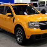 La Ford Maverick fue un éxito inmediato gracias a su propuesta como pick-up compacta, pero sus primeras unidades (desde 2019) arrastraron múltiples recalls y quejas por pérdida de potencia. El desarrollo acelerado y el uso de plataformas compartidas jugaron en su contra. Aunque las versiones más recientes han corregido gran parte de los fallos, si estás buscando una Maverick de segunda mano conviene revisar que todas las campañas de recall hayan sido realizadas.