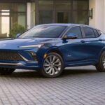 Costo total en 10 años: $4,900

Buick es una de las marcas que combina lujo con una sorprendente asequibilidad en el mantenimiento. Con un diseño deportivo y elegante, y la última tecnología integrada, Buick se ha ganado la confianza de los consumidores por ofrecer coches que requieren pocas reparaciones. El modelo Buick Envista 2025 tiene un precio inicial de $22,900, siendo una opción accesible para aquellos que buscan un coche de calidad sin los altos costos de reparación que suelen acompañar a marcas de lujo. En cuanto a mantenimiento, Buick es una de las marcas más competitivas en cuanto a costos a lo largo de los años.

Destacado: Gran relación calidad-precio, tecnología avanzada.