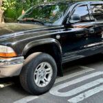 Los camiones de marcas descontinuadas, como el Dodge Dakota, presentan desafíos únicos cuando se trata de reparaciones. La falta de piezas de repuesto y el escaso soporte del fabricante pueden aumentar considerablemente los costos de mantenimiento. Aunque algunos propietarios pueden recurrir a soluciones de repuesto del mercado secundario, la calidad y la fiabilidad de estas piezas pueden variar.

Antes de considerar la compra o reparación de un camión de una marca descontinuada, los expertos aconsejan evaluar cuidadosamente la disponibilidad de repuestos y las opciones a largo plazo, ya que esto podría comprometer la fiabilidad del vehículo.