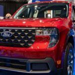 Otro aspecto a considerar es que las versiones de entrada de gama de Ford carecen de funciones que competidores sí incluyen de serie, como sistemas avanzados de seguridad o conectividad moderna. Esto obliga al comprador a subir de acabado, encareciendo considerablemente el precio final. Para quienes buscan buena relación calidad-precio, esta estrategia puede ser frustrante.