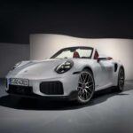 Con una clasificación de 186 problemas por cada 100 vehículos, Porsche se mantiene como uno de los líderes en fiabilidad, especialmente en su icónico 911. Este deportivo ha sido reconocido no solo por su rendimiento, sino por su calidad y fiabilidad excepcionales, obteniendo una puntuación de 89/100 en la encuesta de JD Power. Aunque Porsche ha tenido algunos tropiezos en el segmento de vehículos eléctricos, modelos como el Macan siguen marcando la diferencia. La marca alemana se ha consolidado en el octavo puesto del ranking general de fiabilidad.