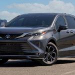 La Toyota Sienna 2025, la única minivan que Toyota ofrece en el mercado estadounidense, es otra mala oferta para este año. Aunque ha recibido mejoras tecnológicas, como Apple CarPlay inalámbrico y pantallas más grandes, su precio sigue siendo alto, con una prima del 4%, alcanzando un precio promedio de $44,252 para la versión XLE.

Aunque es una opción sólida para familias, las mejoras no justifican el precio. Con una competencia feroz de otras minivanes como la Honda Odyssey, la Sienna podría no ser la mejor opción, especialmente cuando su MSRP ha subido $2,000 respecto al año anterior. Los compradores que buscan una minivan accesible pueden sentirse decepcionados por la falta de valor.