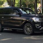 Con su gran capacidad de remolque y amplio espacio interior, la Ford Expedition es perfecta para familias numerosas y trabajos exigentes. Su construcción robusta y motores potentes permiten que muchos ejemplares alcancen y superen las 300.000 millas, consolidando su reputación como SUV duradero.