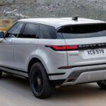 Land Rover ha sido siempre una marca asociada a vehículos de lujo y gran capacidad off-road. Sin embargo, sus modelos, especialmente el Range Rover, son bien conocidos por tener problemas recurrentes con sus sistemas de suspensión. Aunque la suspensión de estos vehículos es excelente cuando funciona correctamente, la tasa de fallos es sorprendentemente alta.

Este problema de suspensión defectuosa afecta tanto a la experiencia de conducción como a la depreciación del vehículo, ya que las reparaciones suelen ser muy costosas. Muchos propietarios se quejan de que, incluso fuera de la garantía, la necesidad de reparar la suspensión es común, lo que disminuye la fiabilidad a largo plazo de los modelos de Land Rover.
