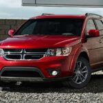 La marca Dodge comparte el mismo desafío que Chrysler y Jeep, con un costo promedio de $11,352 en 10 años y un 32% de probabilidad de reparaciones mayores. Modelos recientes como el Durango o Hornet requieren un presupuesto adicional para evitar sorpresas financieras durante tus años de retiro.