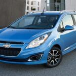 Aunque es un coche económico, su calidad de construcción y rendimiento del motor son bajos. Los altos niveles de ruido y la limitada durabilidad hacen que el Spark no compense su precio. Expertos recomiendan alternativas usadas de marcas como Honda o Toyota, que ofrecen más fiabilidad y menor coste de mantenimiento.