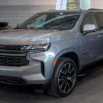 El Chevrolet Tahoe es el SUV de tamaño completo que garantiza espacio, potencia y durabilidad. Con una reputación sólida y longevidad reconocida, es ideal para quienes necesitan utilidad extra sin preocuparse por problemas mecánicos frecuentes, siempre que se mantenga un mantenimiento adecuado.