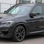 El Mazda CX-9 ha sufrido fallos en el compresor del aire acondicionado, provocando un flujo débil y aire caliente incluso en climas moderados. Este problema afecta directamente al confort del habitáculo, un factor clave en un SUV de carácter familiar.
