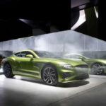 El Bentley Continental GT 2025 sigue siendo el referente del gran turismo de lujo. Con un imponente motor W12 de 6.0 litros y 650 CV, ofrece una experiencia de conducción exclusiva en carretera abierta.