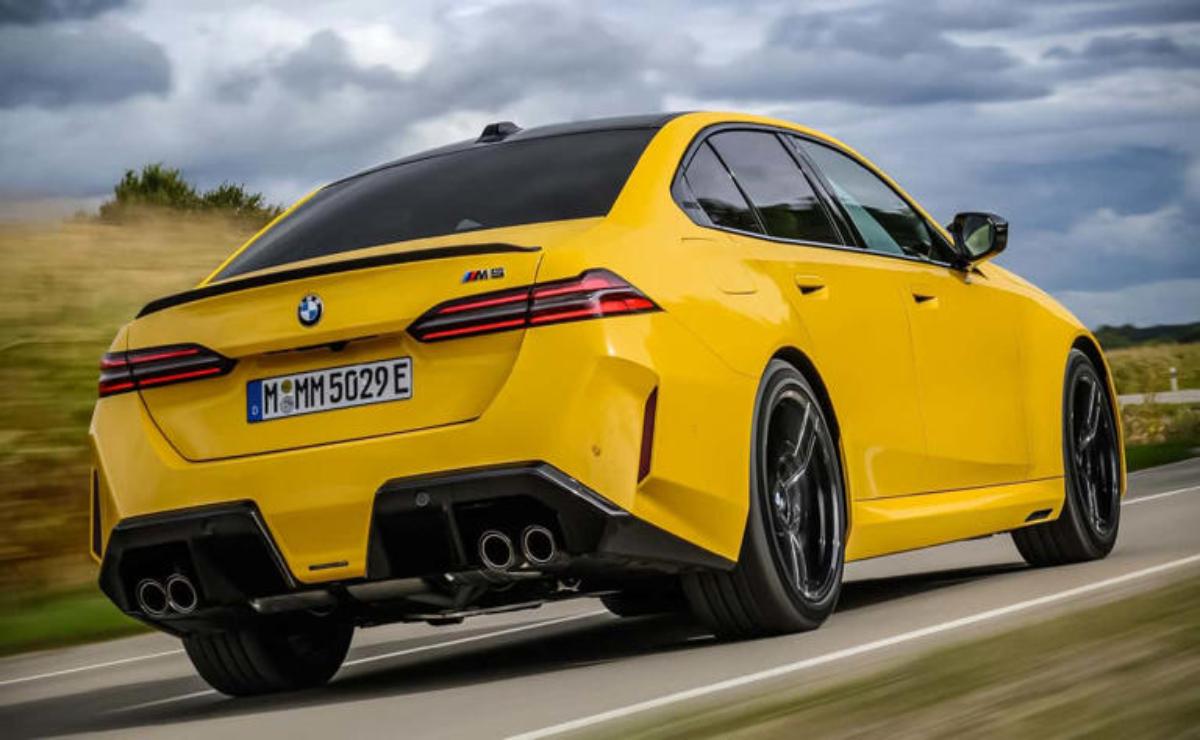 BMW defiende al sedán como la esencia de su marca.