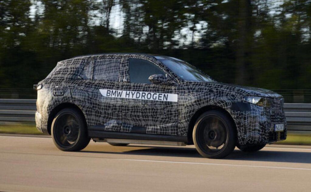 BMW X5 2028: cinco motores y un innovador sistema de manijas.