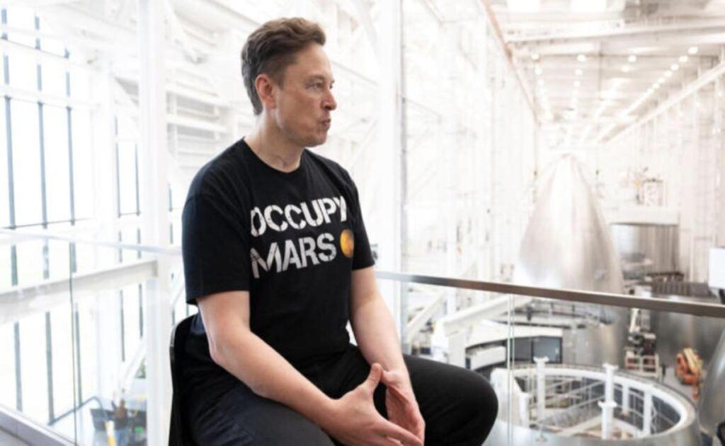 Elon Musk Revela el Plan Maestro de Tesla: El Futuro de la Energía Sostenible y la Inteligencia Artificial.