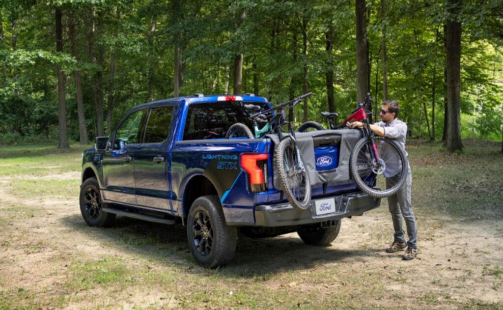 Ford F-150 Lightning STX 2026: más autonomía, robustez y precio inteligente.