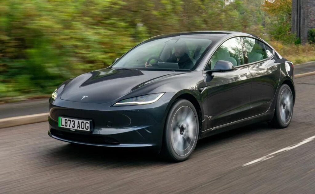 Tesla ajusta precios del Model 3 en China mientras las ventas en Noruega se disparan.