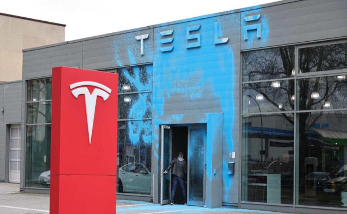 Tesla se hunde en Europa: ventas en caída y acciones a la baja.