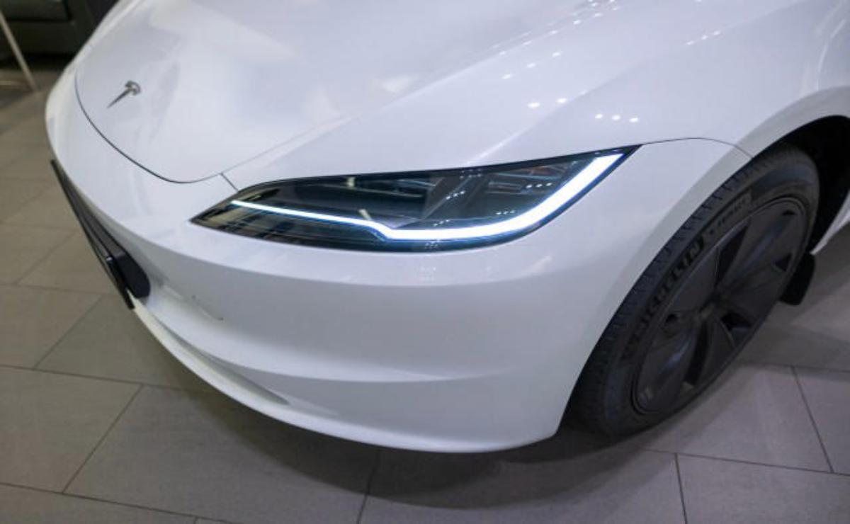 Tesla Model 3: "El auto de mis sueños" según la experiencia de una joven compradora.