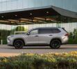 2026_Toyota_Grand-Highlander_Nightshade_Cement_005-1500×1000