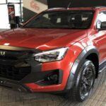El Isuzu D-Max es básicamente una versión rebajada del Chevy Colorado para mercados internacionales. Ambos modelos comparten varios de los mismos problemas, como dinámicas de conducción deficientes, un interior anticuado y fallos en la transmisión. Aunque el Colorado ha mejorado en los EE. UU., el D-Max sigue siendo una opción que no destaca por su fiabilidad. Las versiones de motor diésel de ambos modelos presentan problemas de potencia y durabilidad.