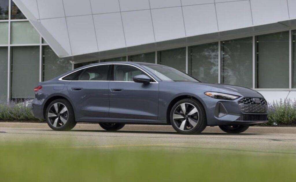 Audi A5 2025: Una opción de lujo con un contrato de arrendamiento competitivo para octubre.