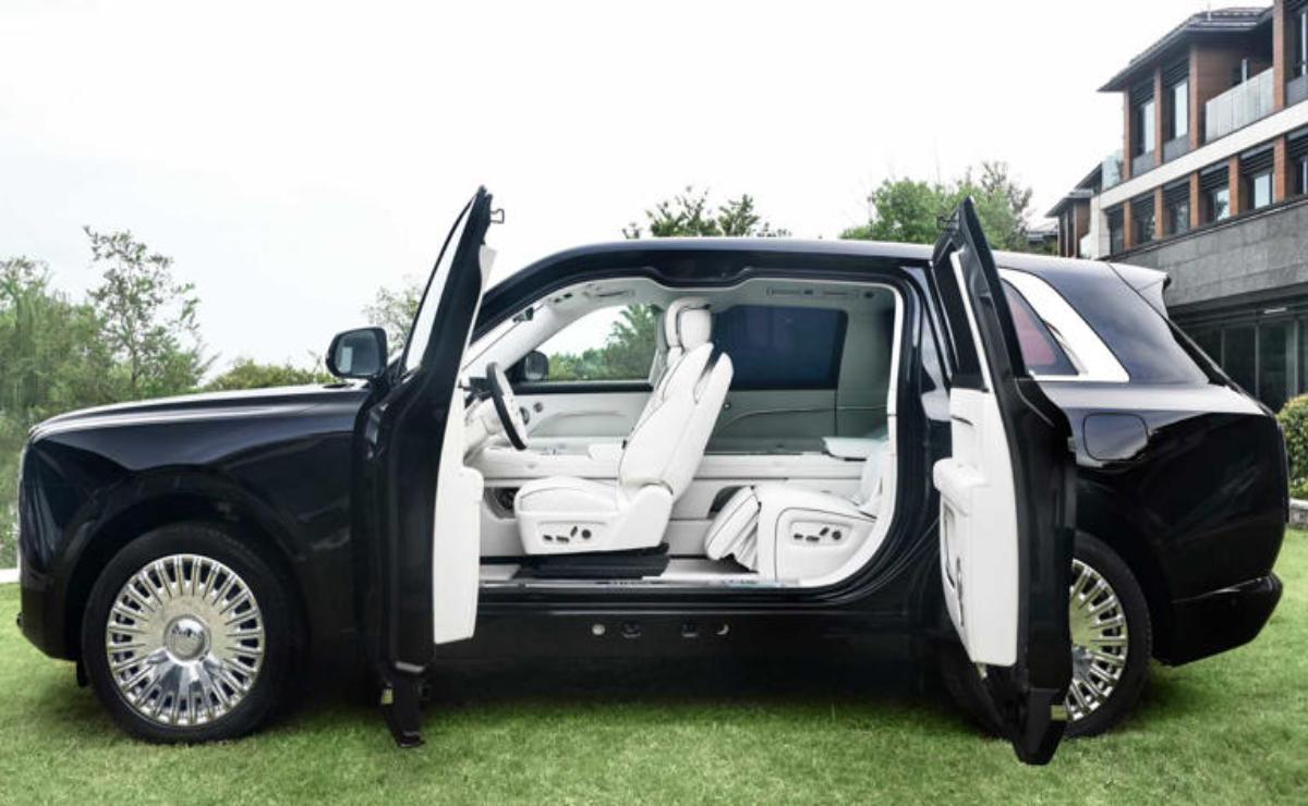 Dreame lanza su propio SUV eléctrico imitando al Rolls-Royce Cullinan.