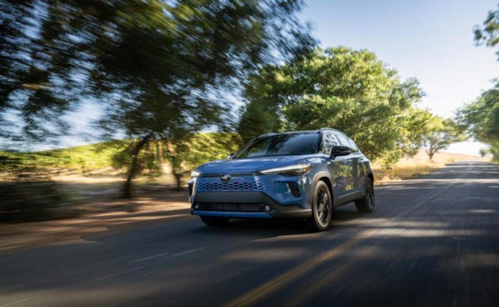 Toyota Corolla Cross Hybrid 2026: Sólido, pero sobrio en su enfoque.