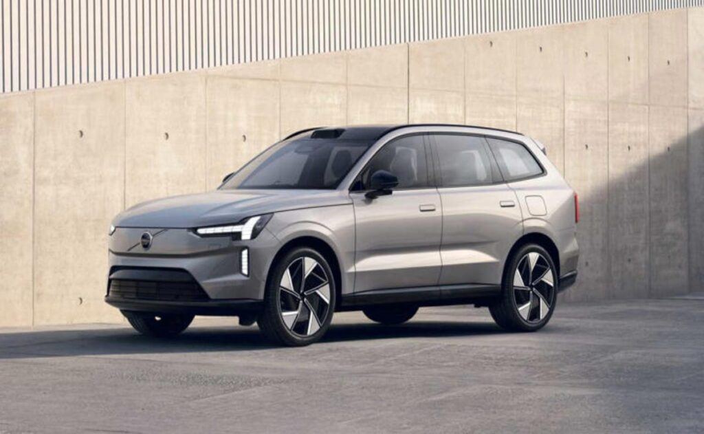 Volvo EX90: el SUV eléctrico con carga ultra rápida a 800 voltios.