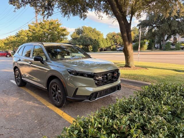 Frontal 3/4 de un Honda CR-V 2026