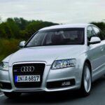 El Audi A6 C6.5 rediseñado, lanzado en 2009, sigue siendo una opción excelente para aquellos que buscan un sedán de lujo duradero. Esta generación del A6 cuenta con un diseño más moderno en comparación con los modelos anteriores y ha demostrado ser extremadamente fiable. Con una puntuación de fiabilidad de 84/100 de JD Power, el A6 C6.5 es ideal para quienes buscan un coche de segunda mano que aún luzca bien después de más de una década. Su motor V6, combinado con un confort de conducción superior, hace que este modelo sea un gran candidato para quienes buscan fiabilidad y durabilidad.

Lo mejor: Diseño actualizado, fiabilidad comprobada y modelos con más de 300,000 km que siguen funcionando perfectamente.