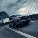 Índice de fiabilidad: 78/100

El Acura RDX es un SUV de lujo compacto que combina estilo, tecnología y rendimiento. Equipado con un motor turboalimentado de 272 caballos de fuerza y un sistema de tracción integral, el RDX se maneja con una agilidad impresionante. Su sistema de tracción total con vectorización de par permite disfrutar de una conducción dinámica en carreteras y caminos sinuosos. Este modelo es perfecto para quienes buscan un SUV compacto con un rendimiento de alta calidad y una larga vida útil.